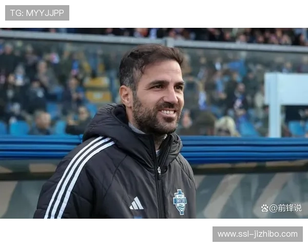 法布雷加斯参与编写青训教材 以专业经验助力青少年足球教育